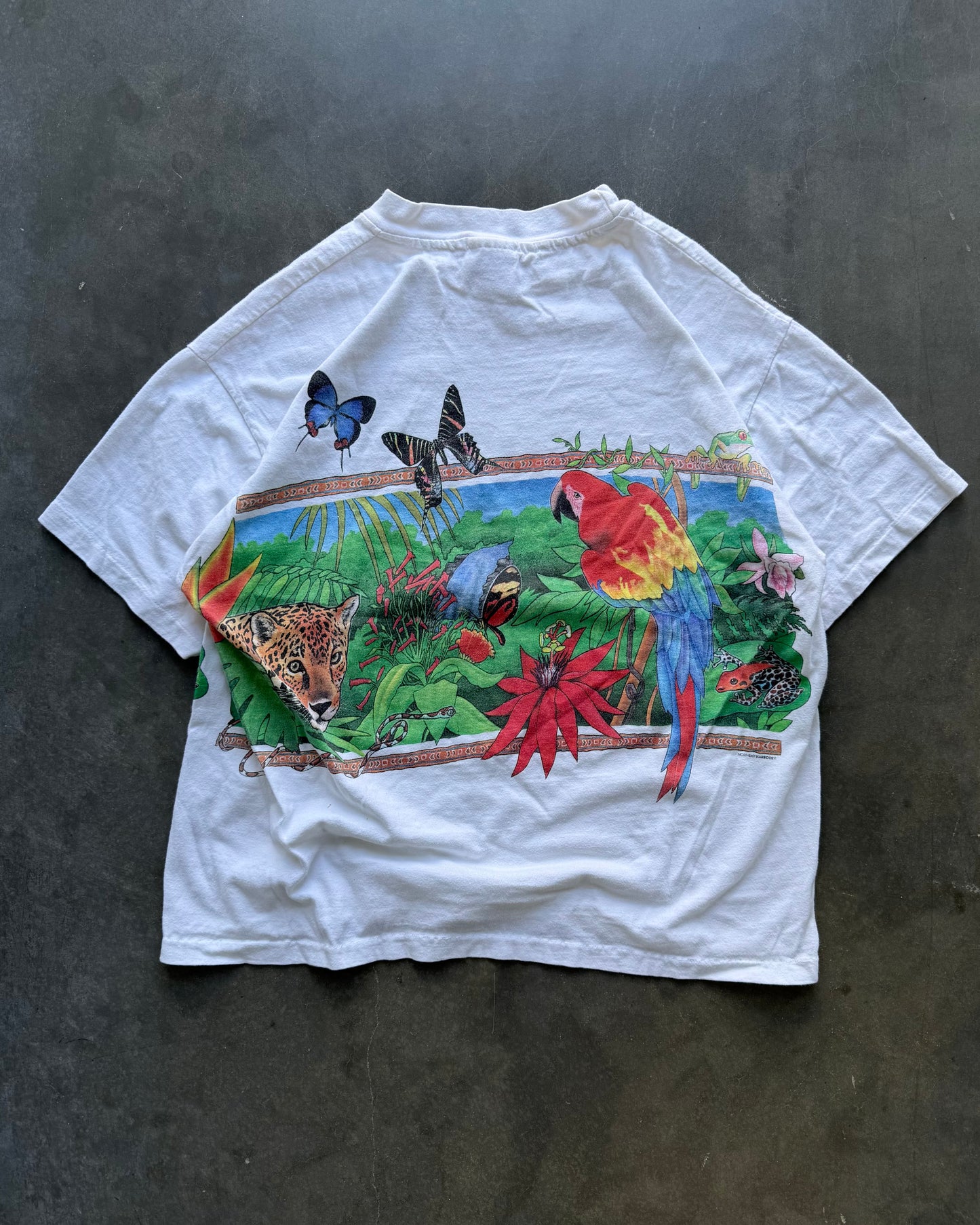 Vintage Rainforest Nature Tee - L