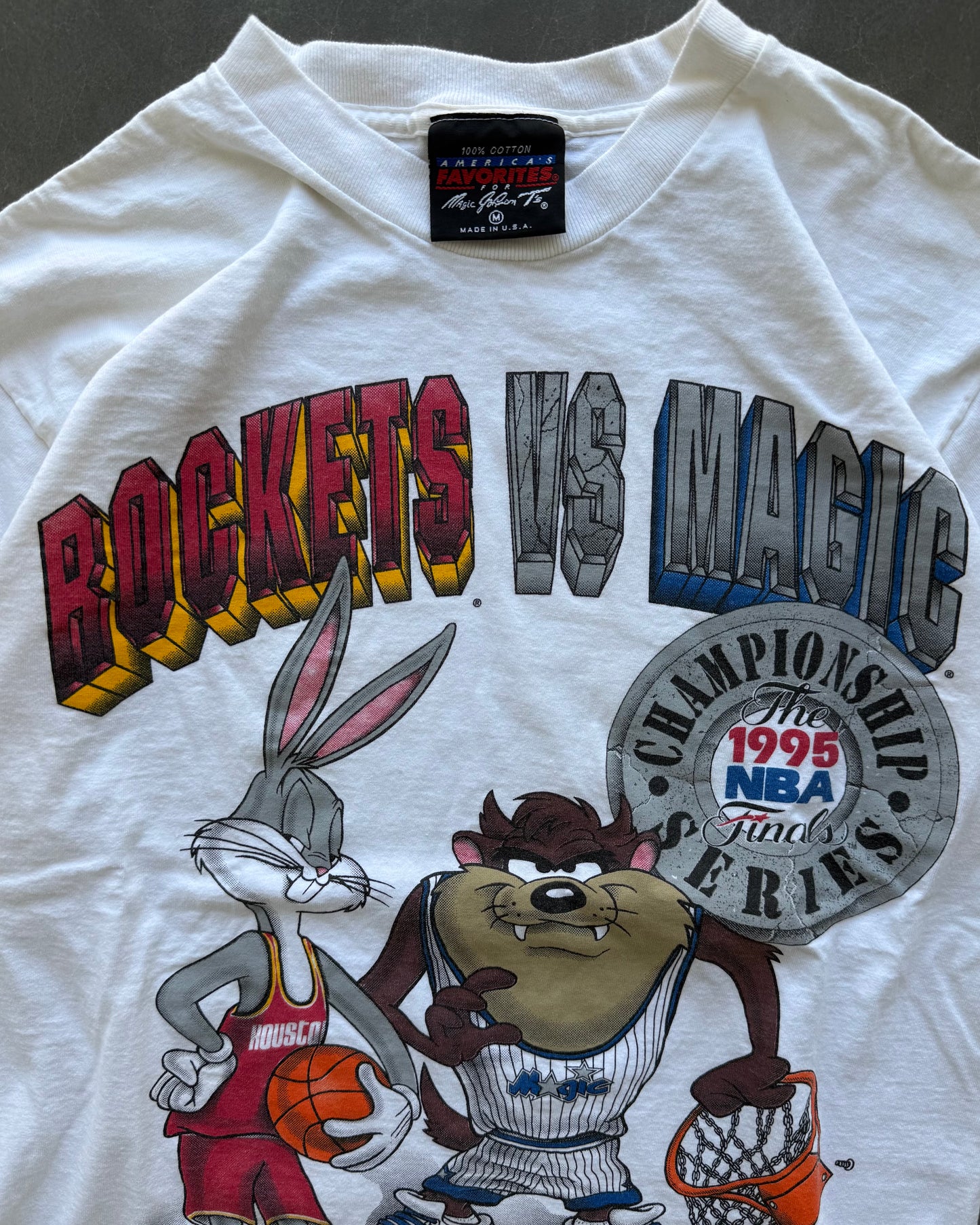 Vintage Rockets vs Magic NBA Looney Tunes Tee - M