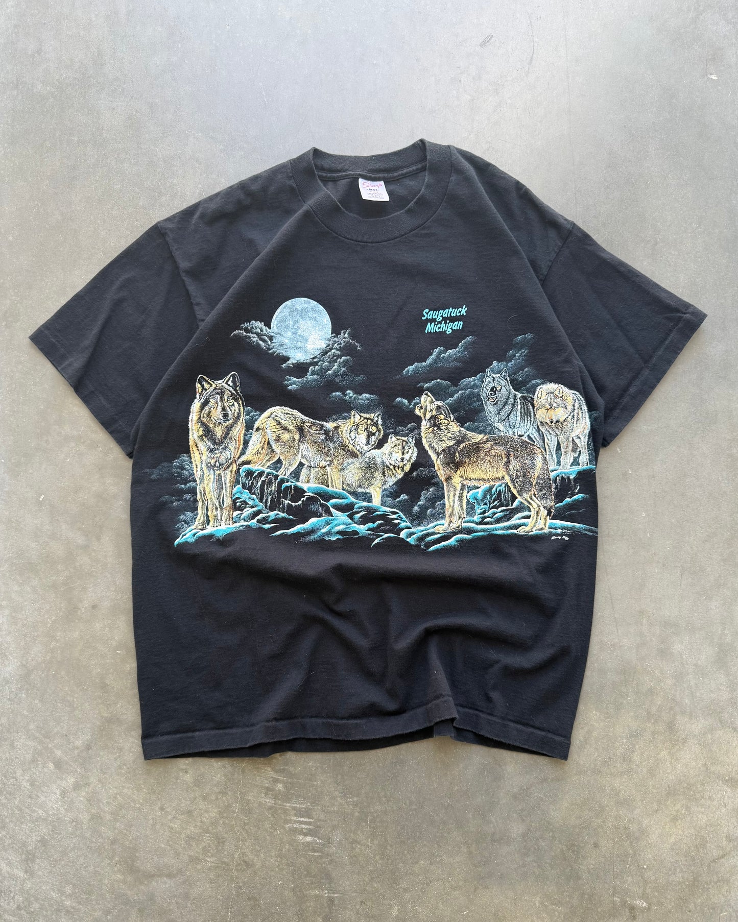 Vintage Wolves Nature Tee - XL