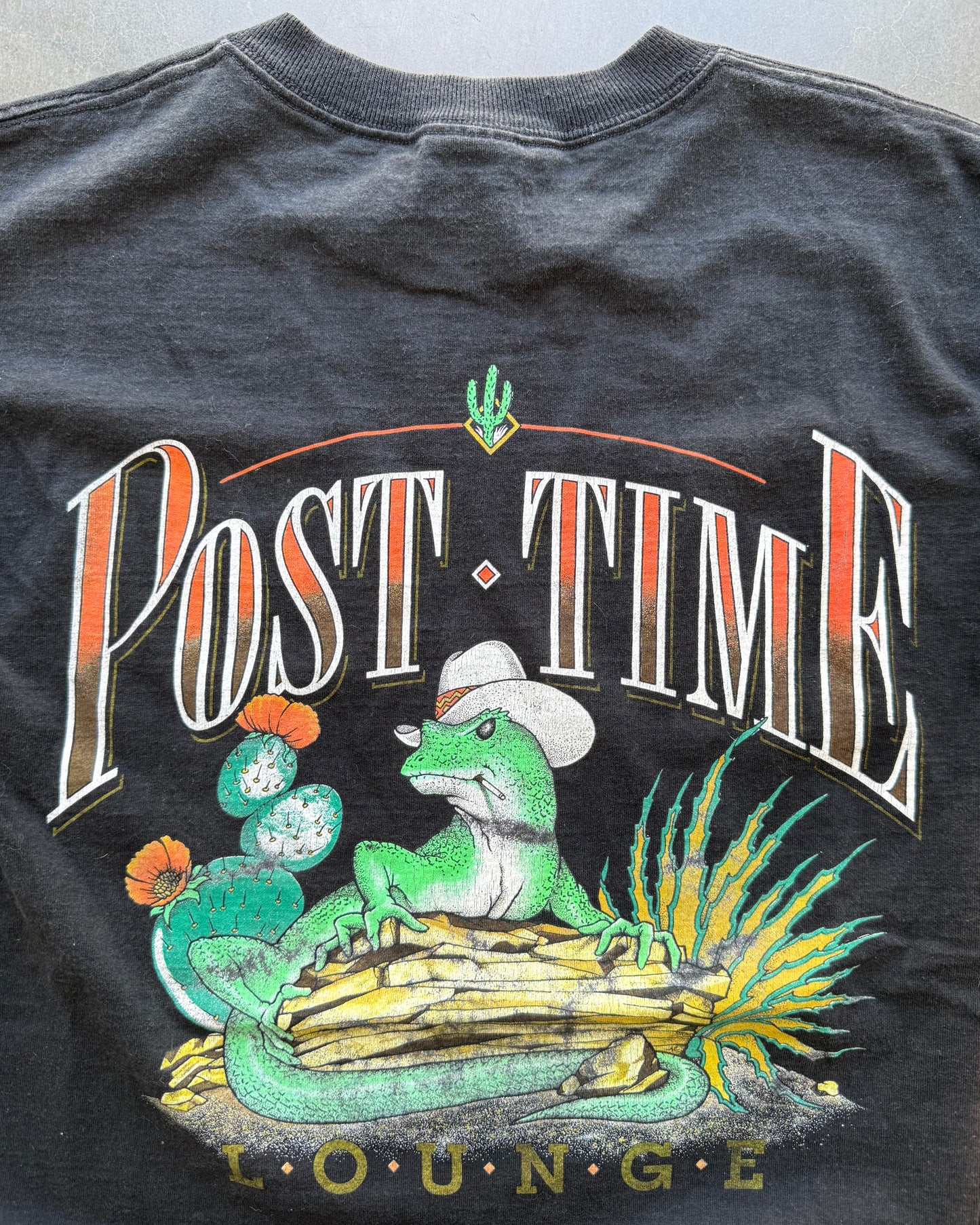 Vintage Post Time Lounge Tee - M