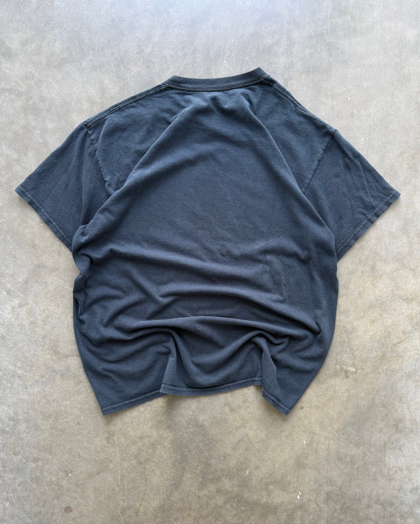 2000s My World Revolves Around The Son Tee - L